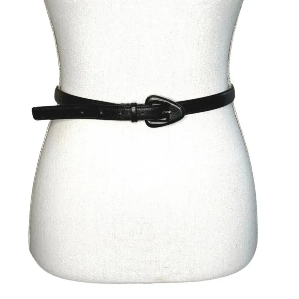 Vintage Liz Claiborne black leather belt size medium